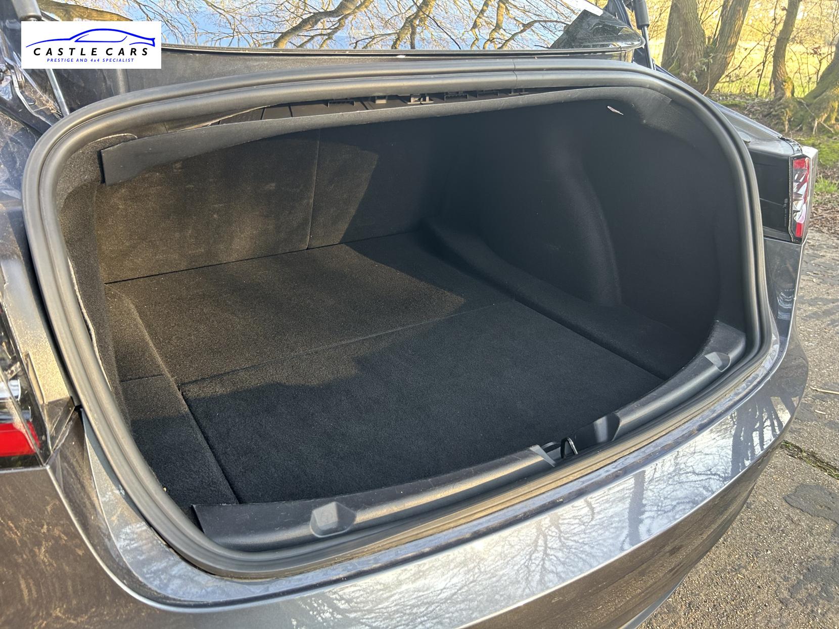 Tesla Model 3 Standard Range Plus Saloon 4dr Electric Auto RWD (241 bhp)